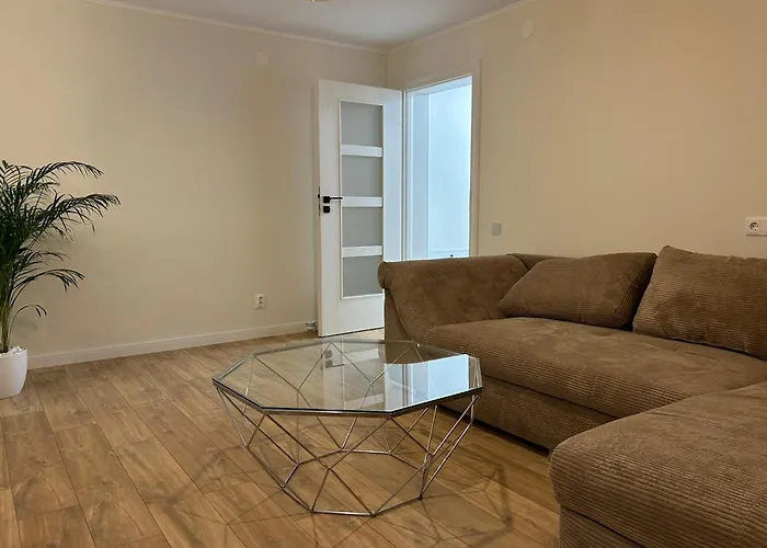 Hermann Central Apartment