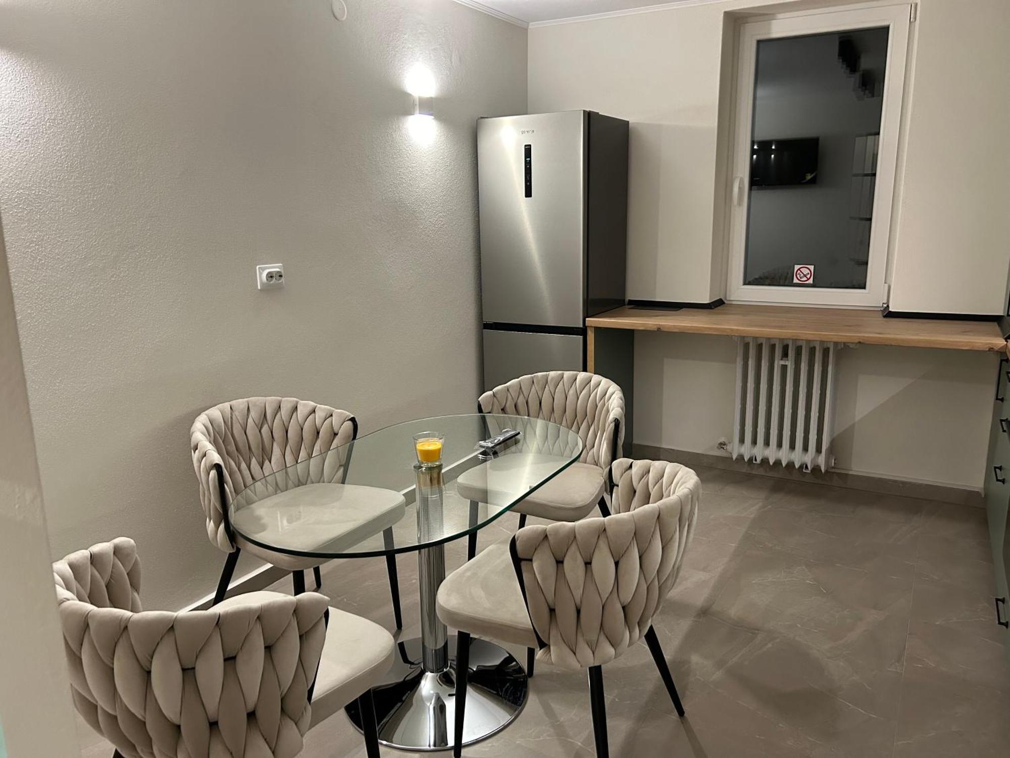 Hermann Apartment