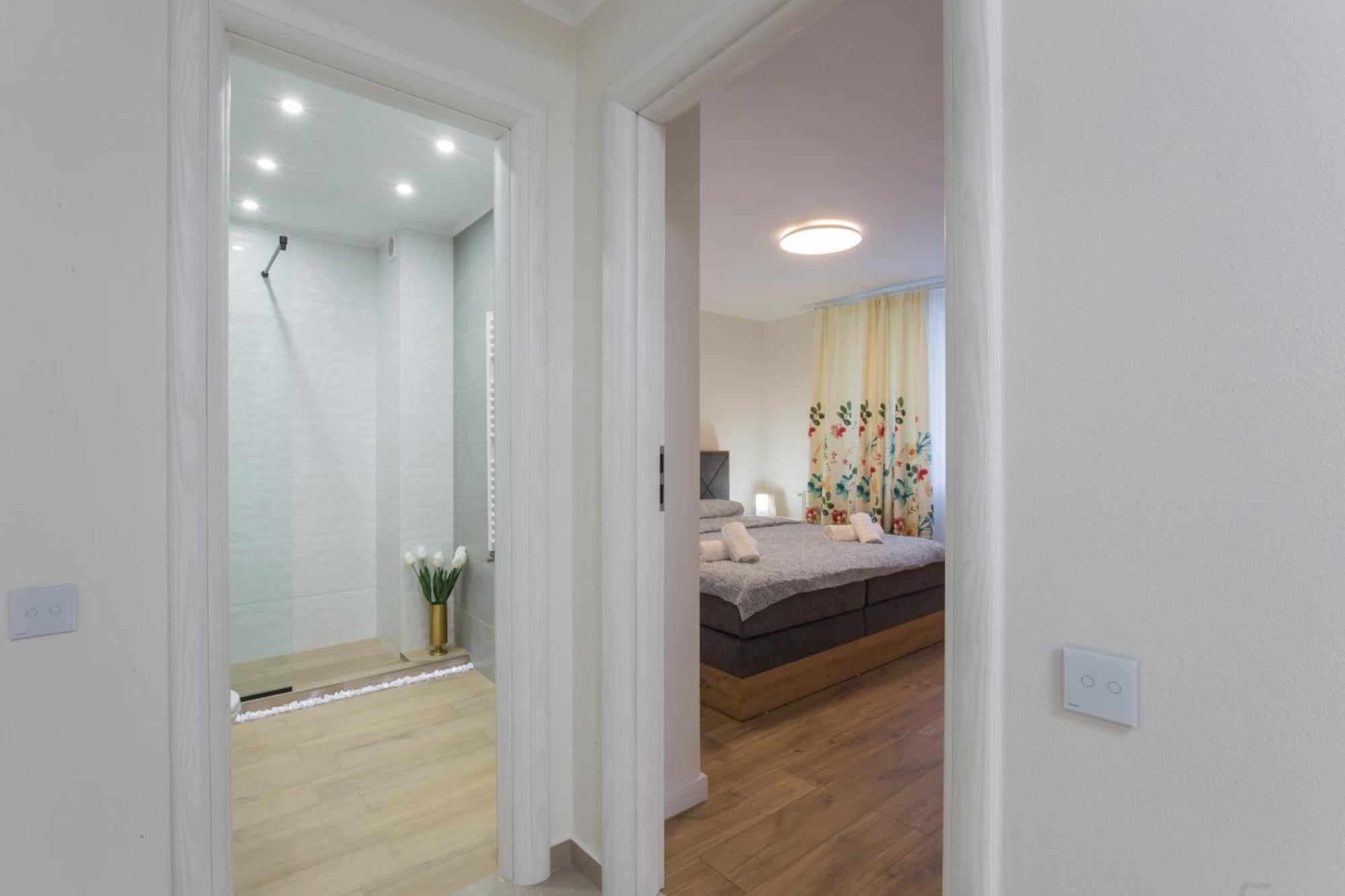 Hermann Apartment